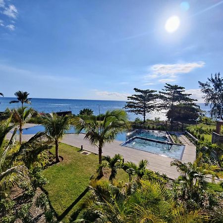 פוינט או פימנטס Ocean Point Beach Front Apartment מראה חיצוני תמונה